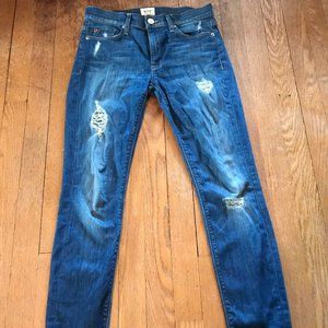 HUDSON DISTRESSED STRAIGHT LEG